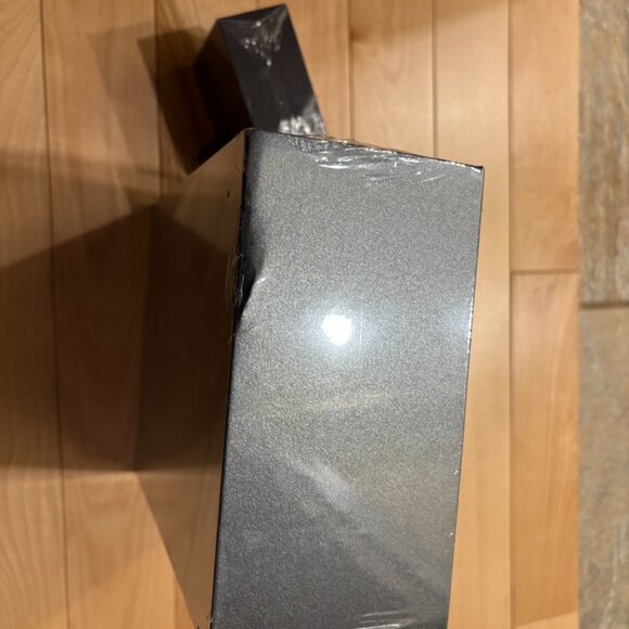 Unopened Spacetouch Reviver, Head and C and B-tox skincare - Picture 3 of 4